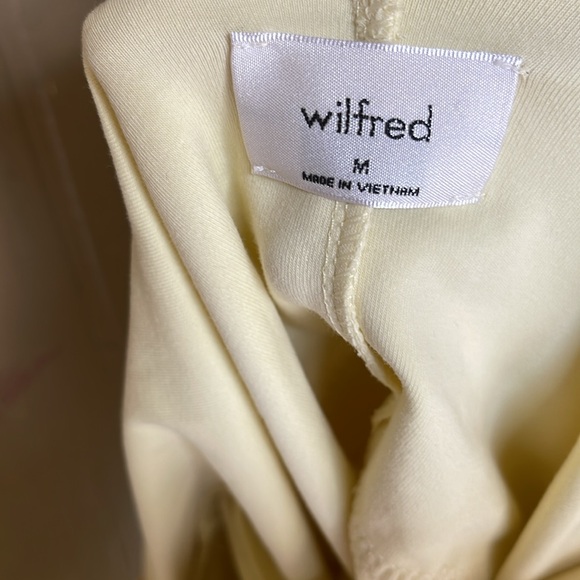 Aritzia Wilfred Talmont bodysuit blouse in butter yellow Jaime beurre - Picture 5 of 7